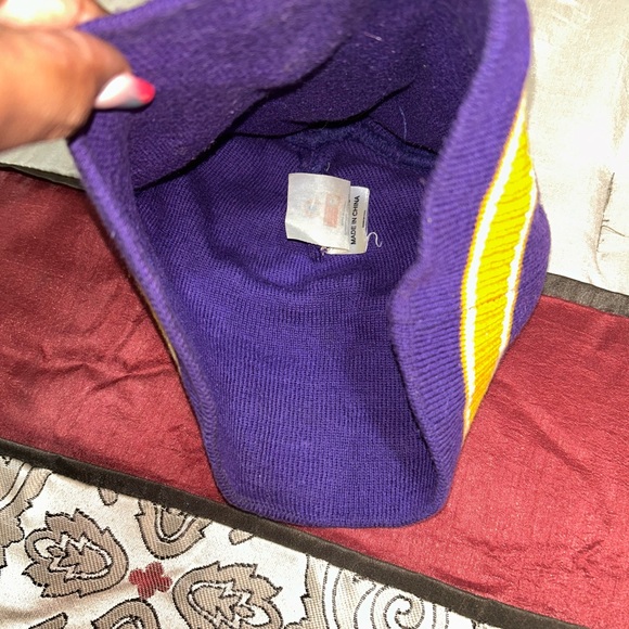 LSU BEANIE - Picture 3 of 5